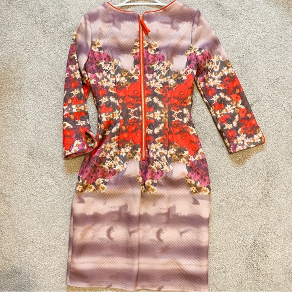 FLORAL DRESS SIZE 2 - Picture 5 of 8